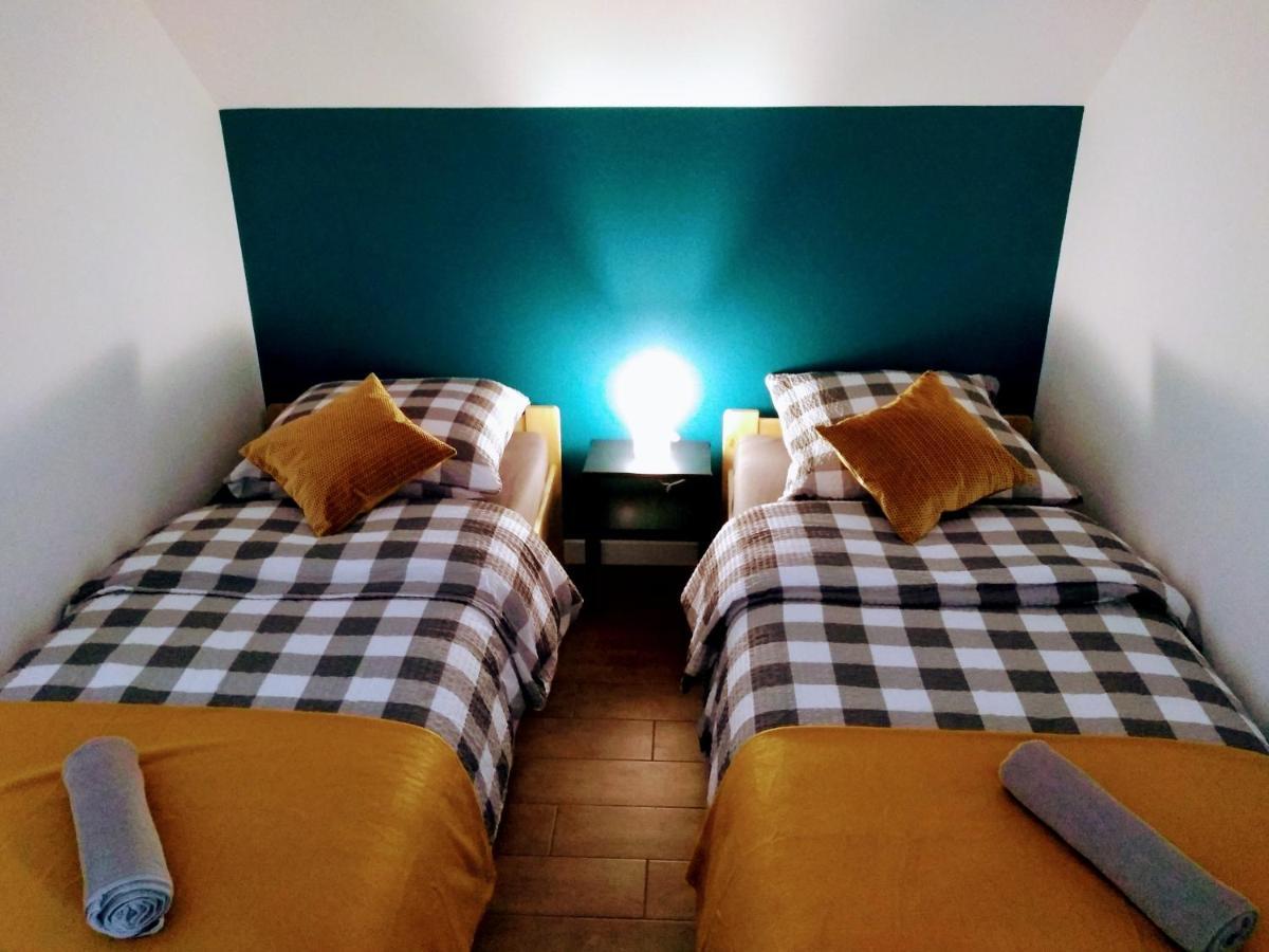 Apartamenty Jodlowa - Bilard - Bawialnia - Krolikarnia Krajno-Zagorze エクステリア 写真