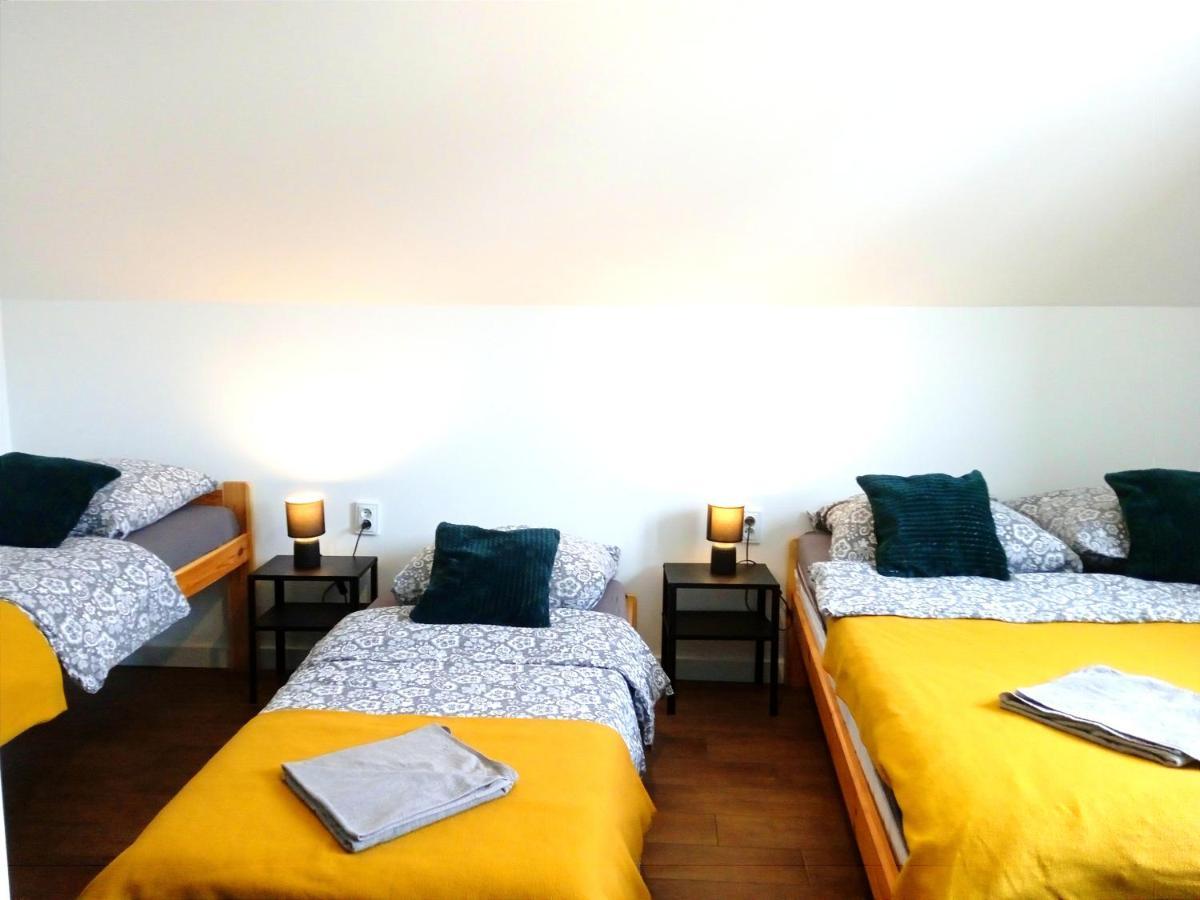 Apartamenty Jodlowa - Bilard - Bawialnia - Krolikarnia Krajno-Zagorze エクステリア 写真