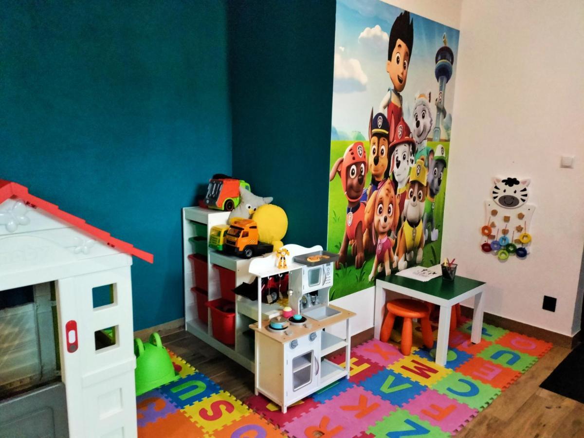 Apartamenty Jodlowa - Bilard - Bawialnia - Krolikarnia Krajno-Zagorze エクステリア 写真